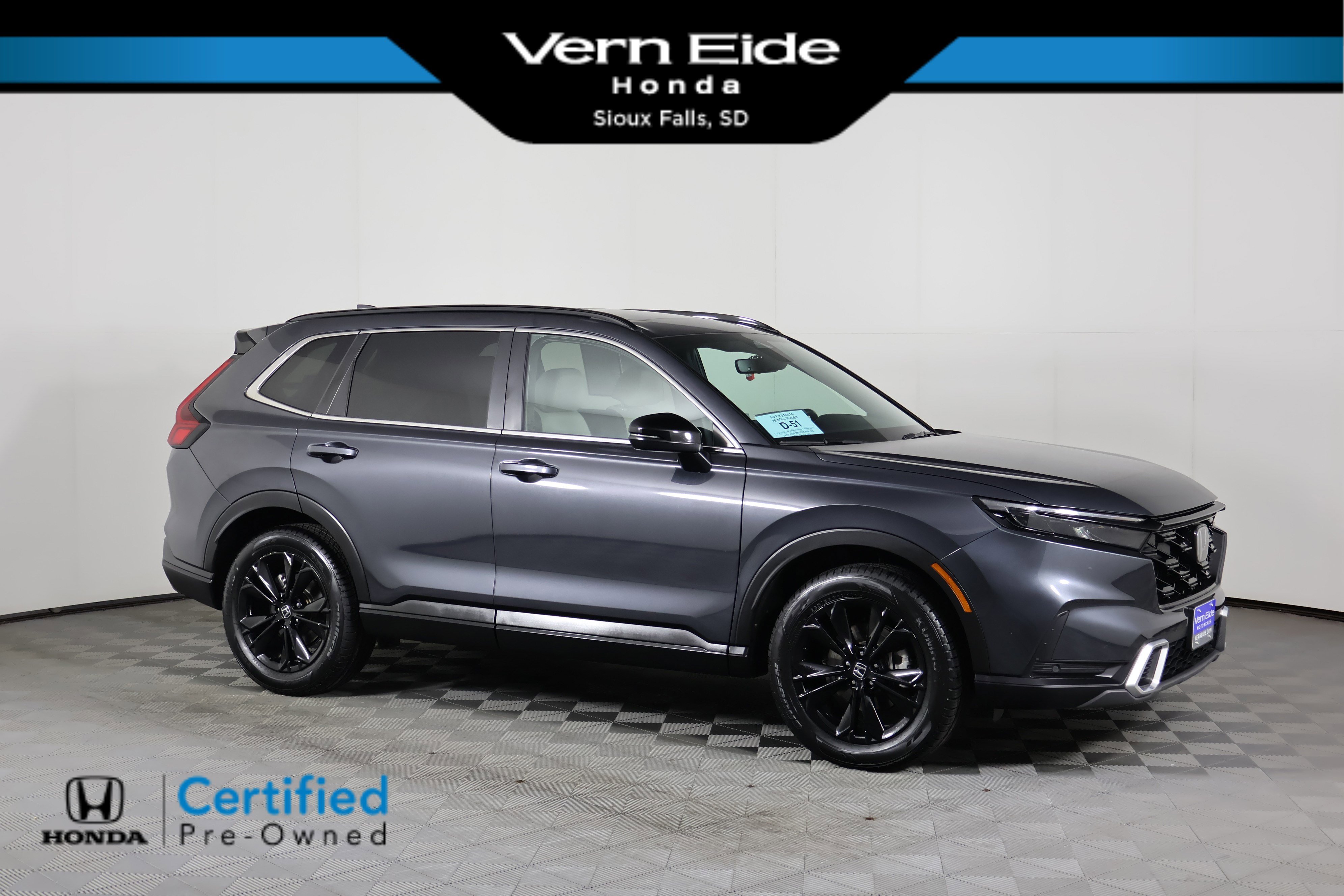 2024 Honda CR-V Sport Touring's photo