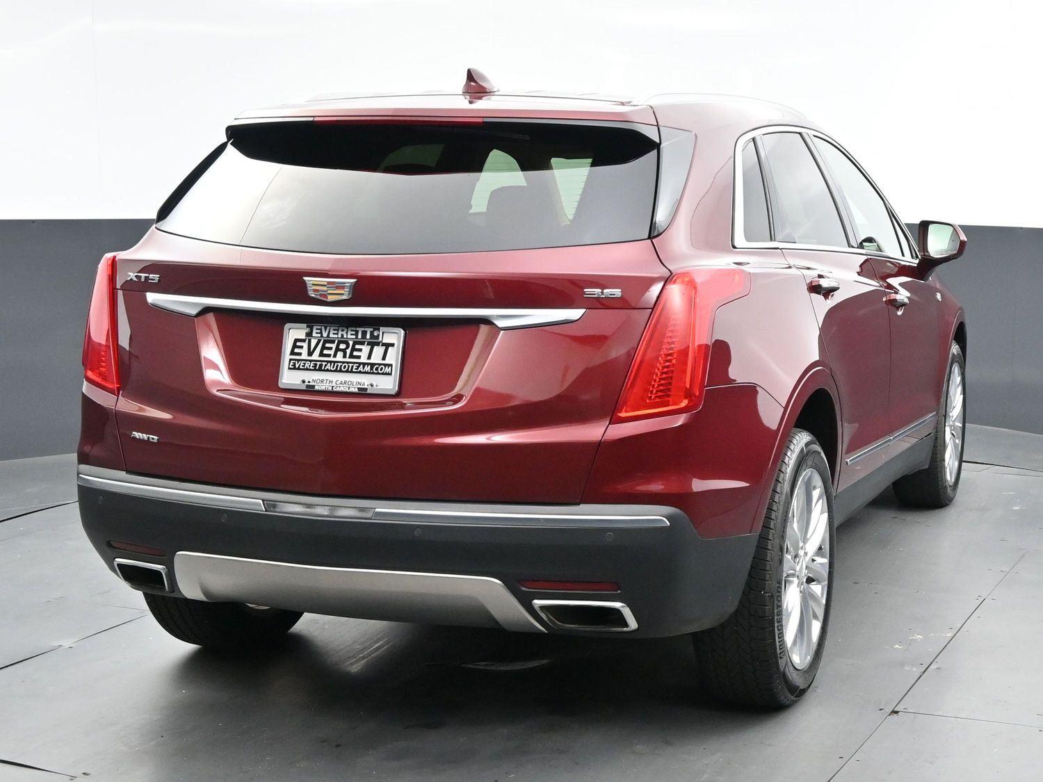 2017 Cadillac XT5 Platinum photo 4