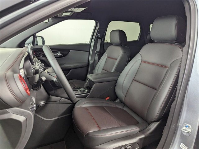 2025 Chevrolet Blazer RS photo 5