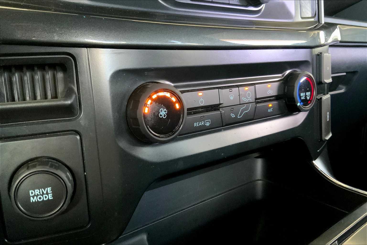 2022 Ford F-150 XL photo 32