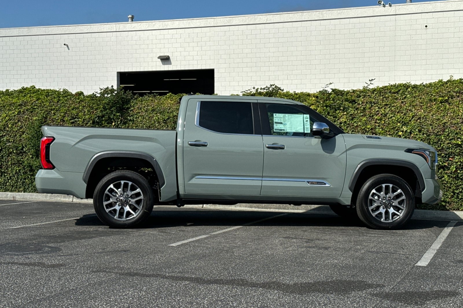 2025 Toyota Tundra 1794 Edition CrewMax photo 3
