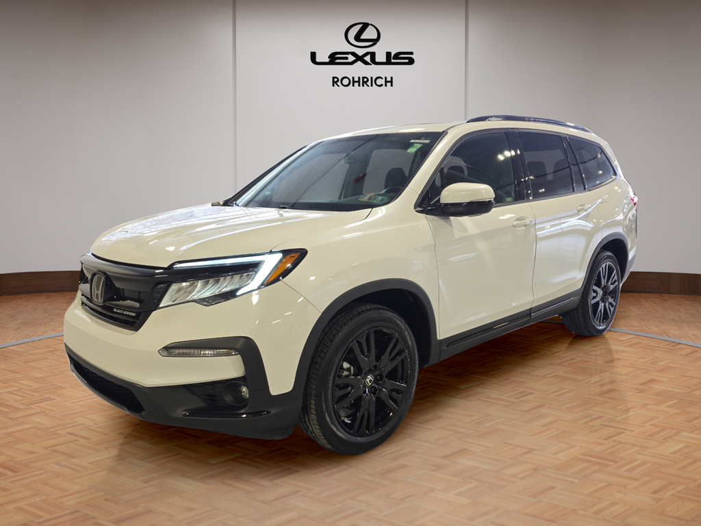 2022 Honda Pilot Black Edition's photo