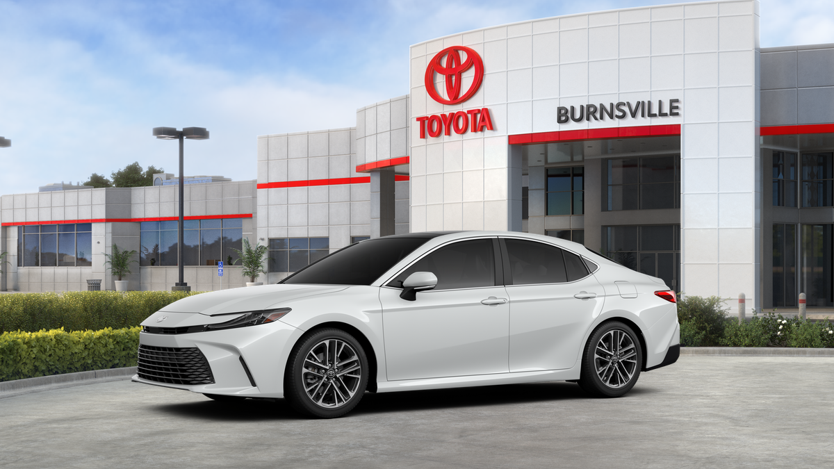 2025 Toyota Camry XLE photo 2