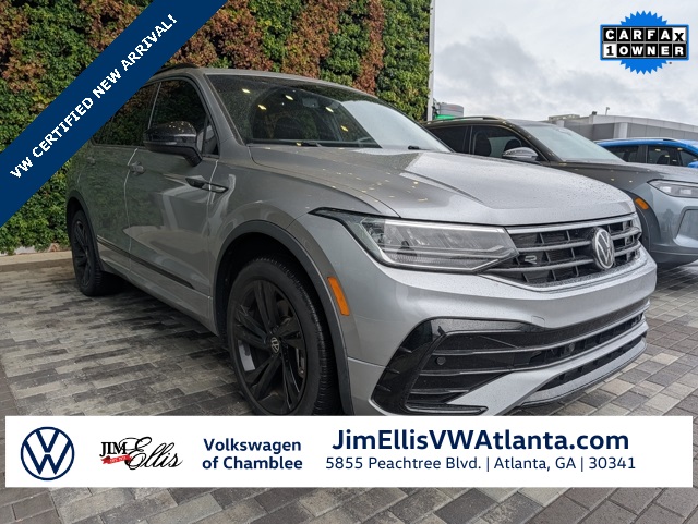 2023 Volkswagen Tiguan SE R-LINE BLACK