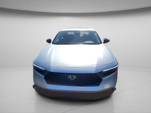 2025 Honda Accord SE photo 2