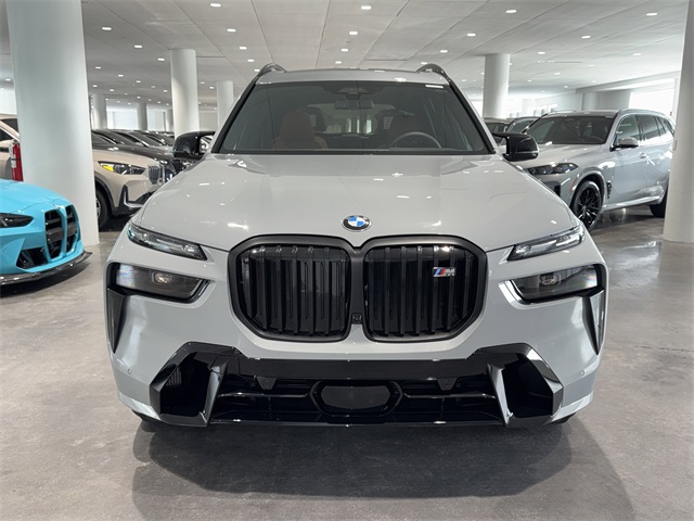 2026 Bmw X7 M60i photo 2