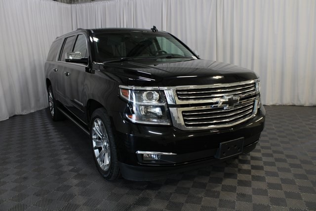 2017 Chevrolet Suburban Premier photo 30