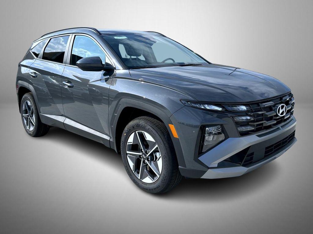 2025 Hyundai Tucson SEL photo 3