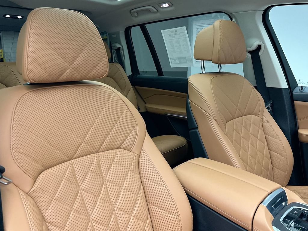 2024 Bmw X7 xDrive40i photo 5