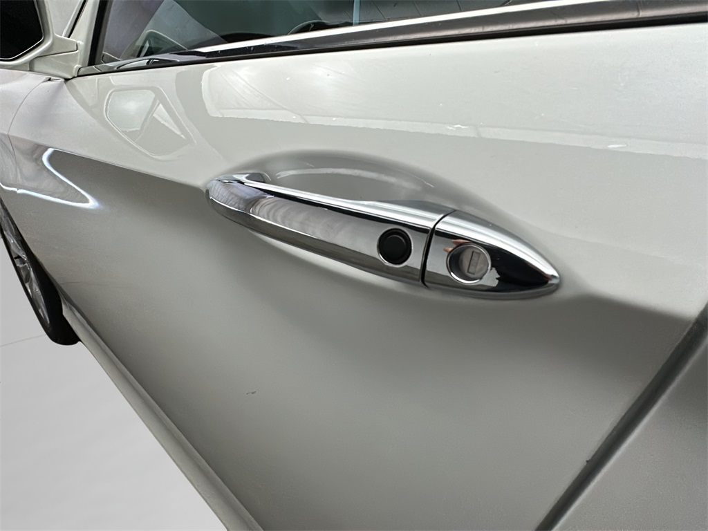 2013 Honda Accord EX-L photo 3