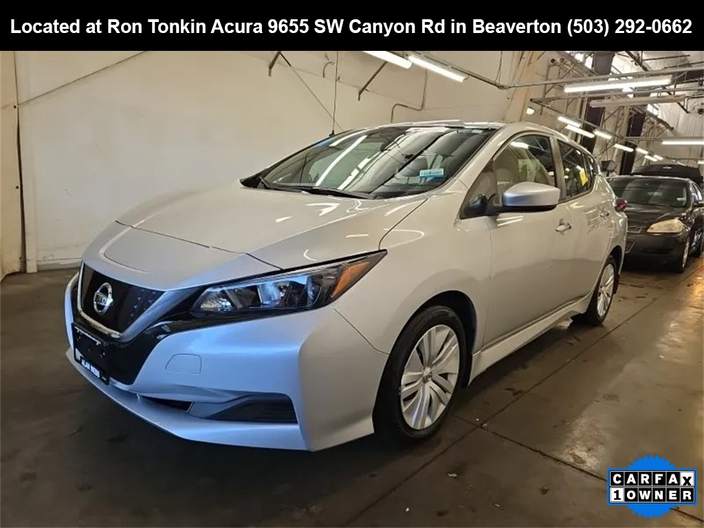 2022 Nissan Leaf S photo 3