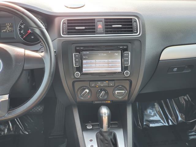 2014 Volkswagen Jetta SE photo 21