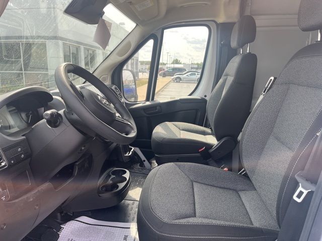 2025 Ram ProMaster 2500 photo 7
