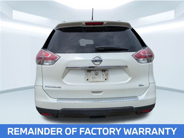 2016 Nissan Rogue SL photo 4