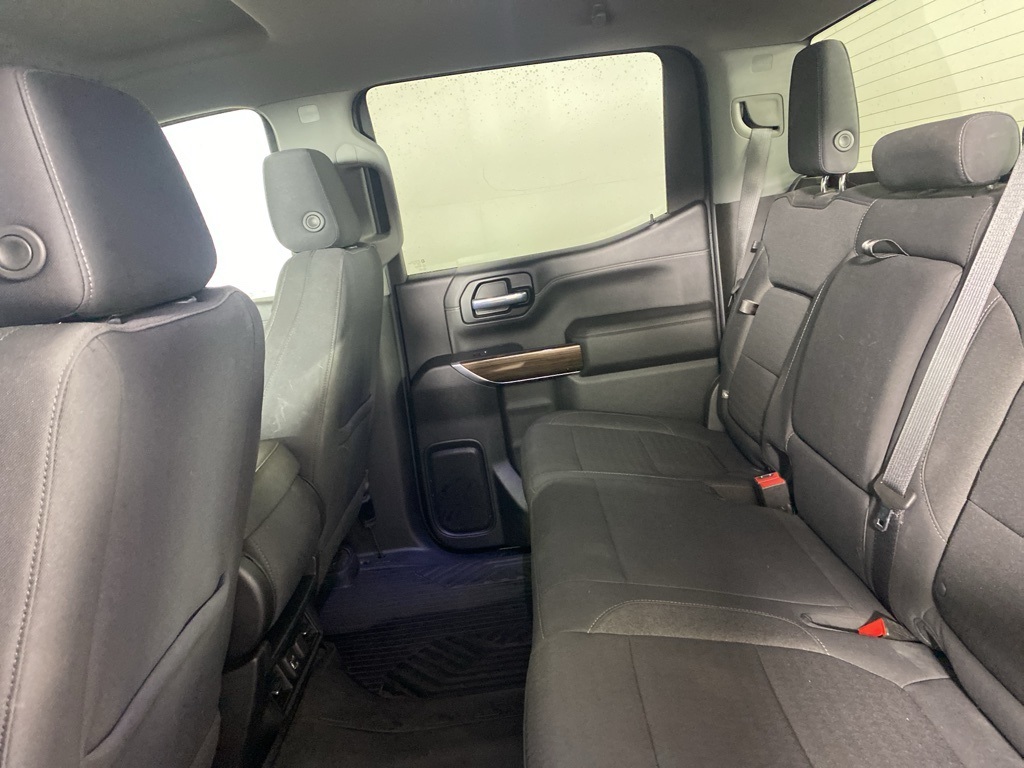 2021 Chevrolet Silverado 1500 RST photo 7