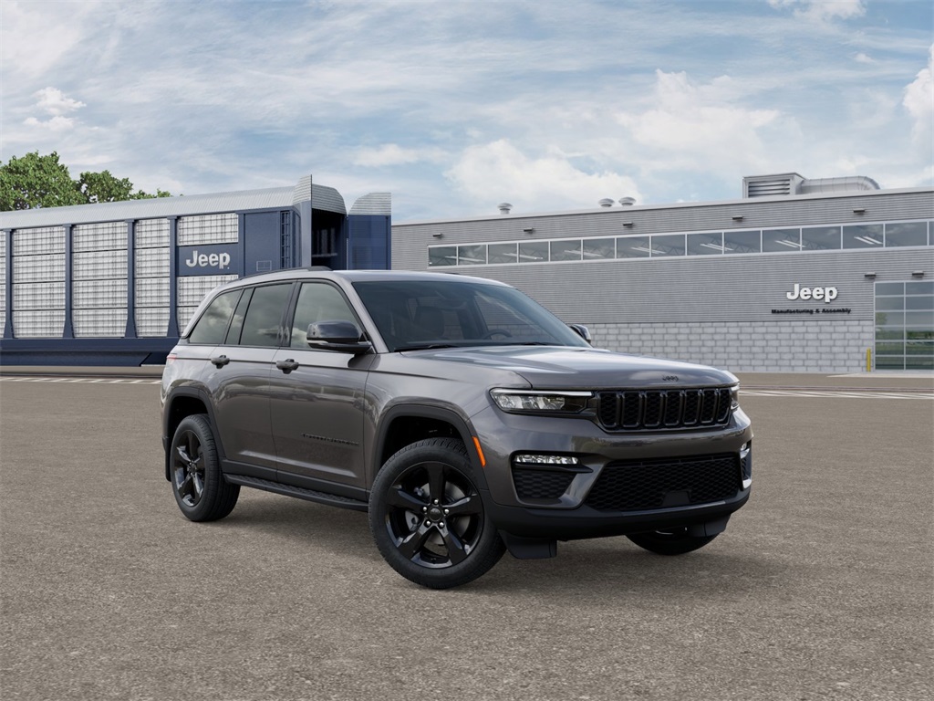 2025 Jeep Grand Cherokee Limited photo 2