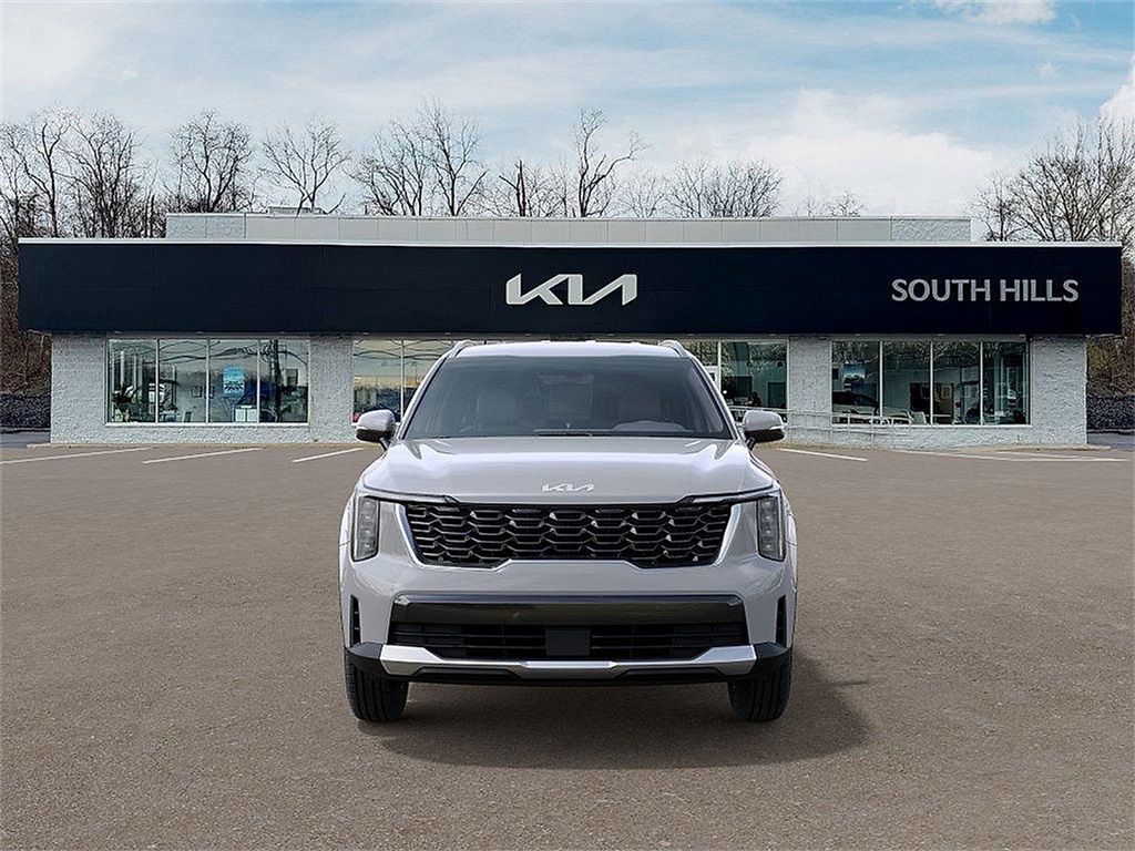 2025 Kia Sorento S photo 2