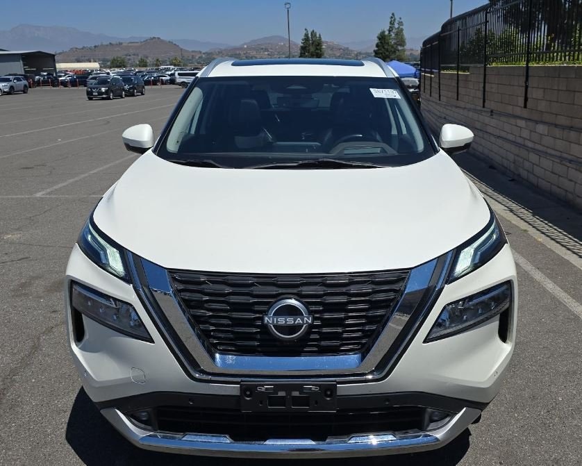 Used 2022 Nissan Rogue Platinum with VIN JN8BT3DCXNW120290 for sale in Kansas City