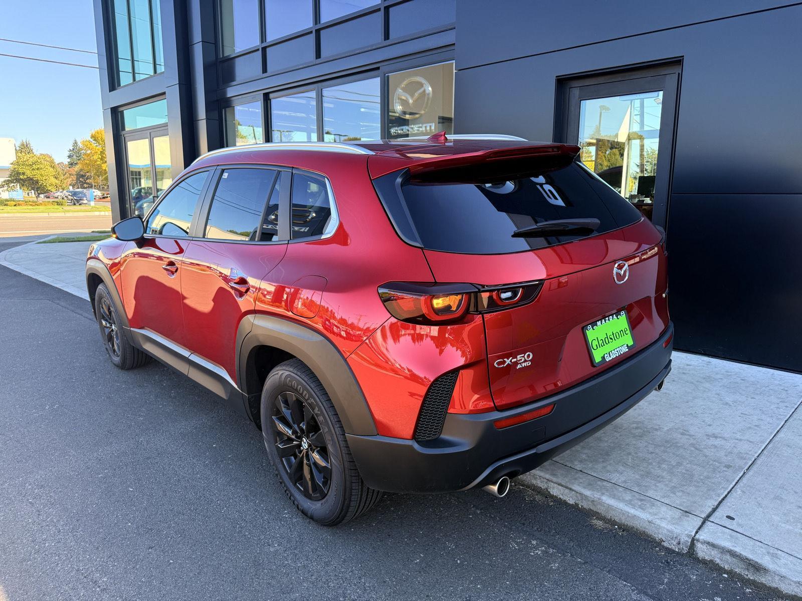 2025 Mazda CX-50 2.5 S Premium photo 4