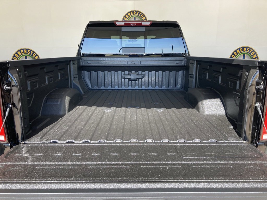2026 Chevrolet Silverado 3500HD High Country photo 23