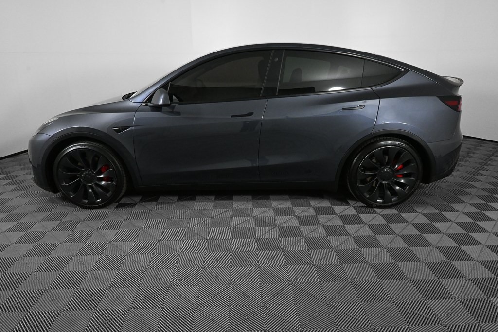2022 Tesla Model Y Performance photo 2