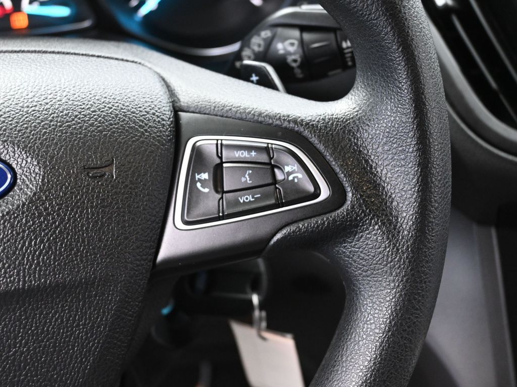 2017 Ford Escape SE photo 22