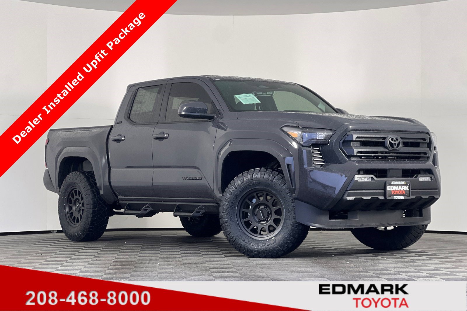 2025 Toyota Tacoma SR5's photo