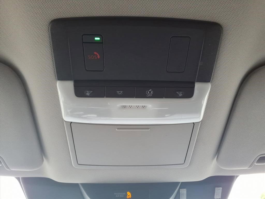 2022 Nissan Pathfinder SL photo 21