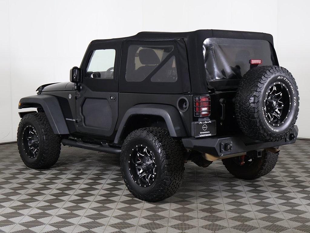 2015 Jeep Wrangler Rubicon photo 3