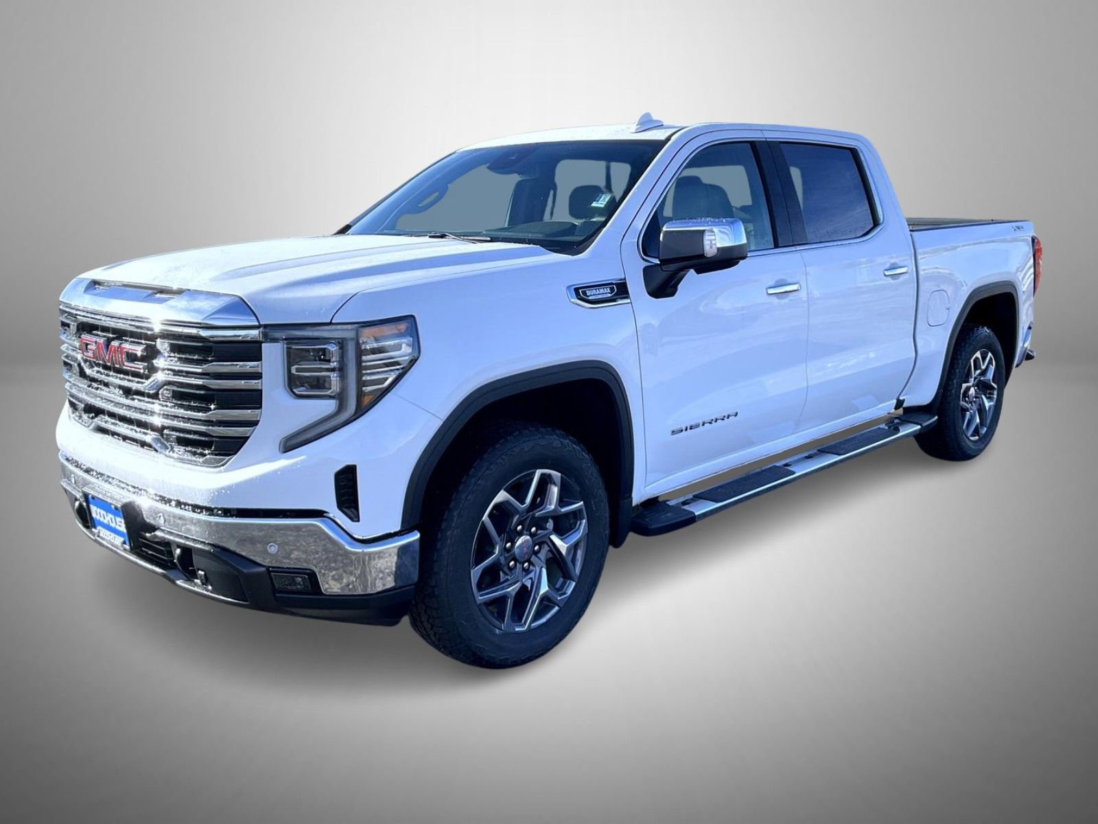 2026 GMC Sierra 1500 SLT's photo