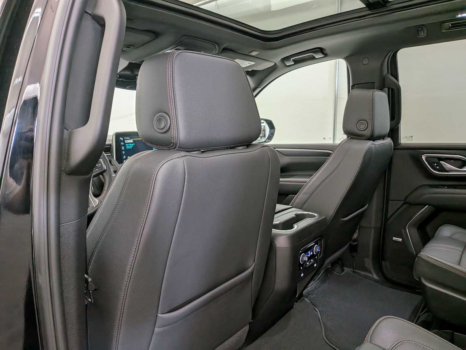 2024 Chevrolet Tahoe RST photo 18