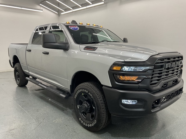 2026 Ram 2500 Tradesman photo 8