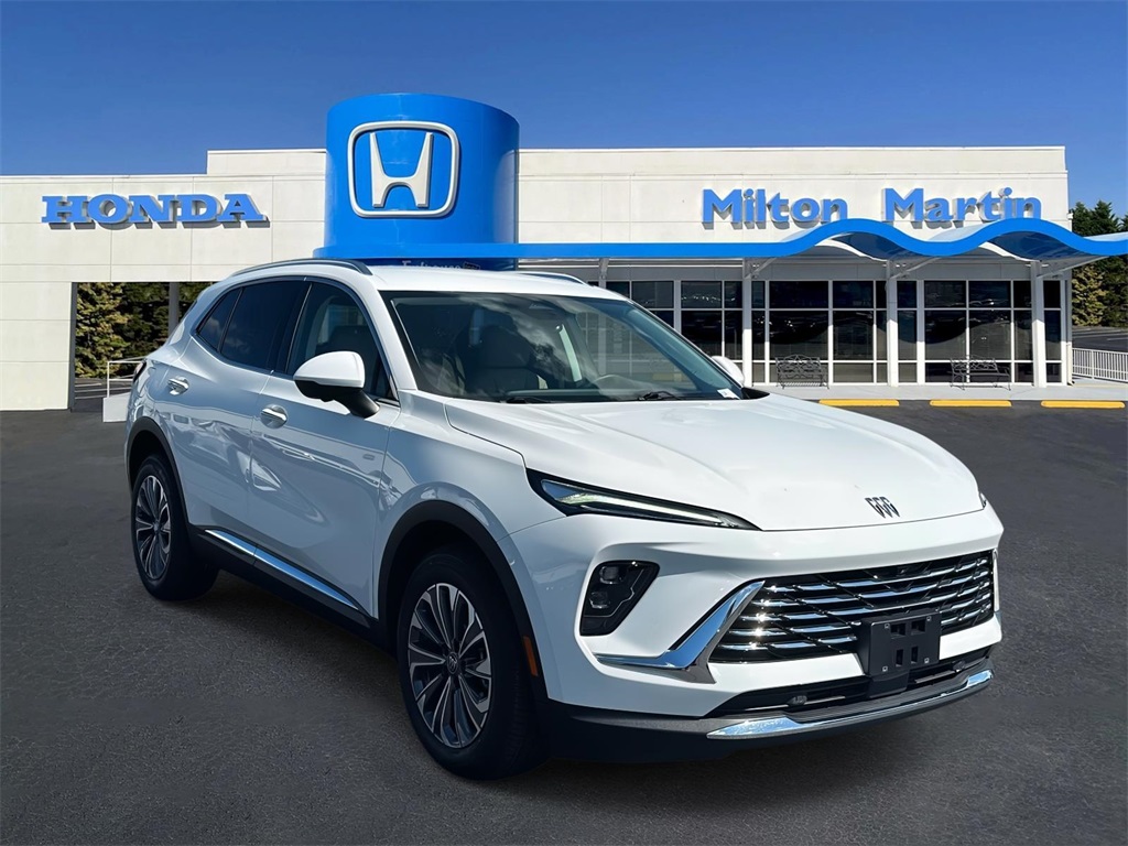 2024 Buick Envision Preferred's photo