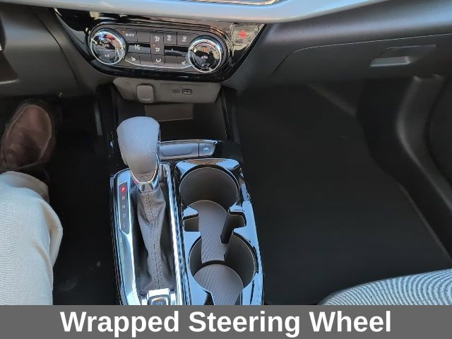 2026 Chevrolet Trax LT photo 4