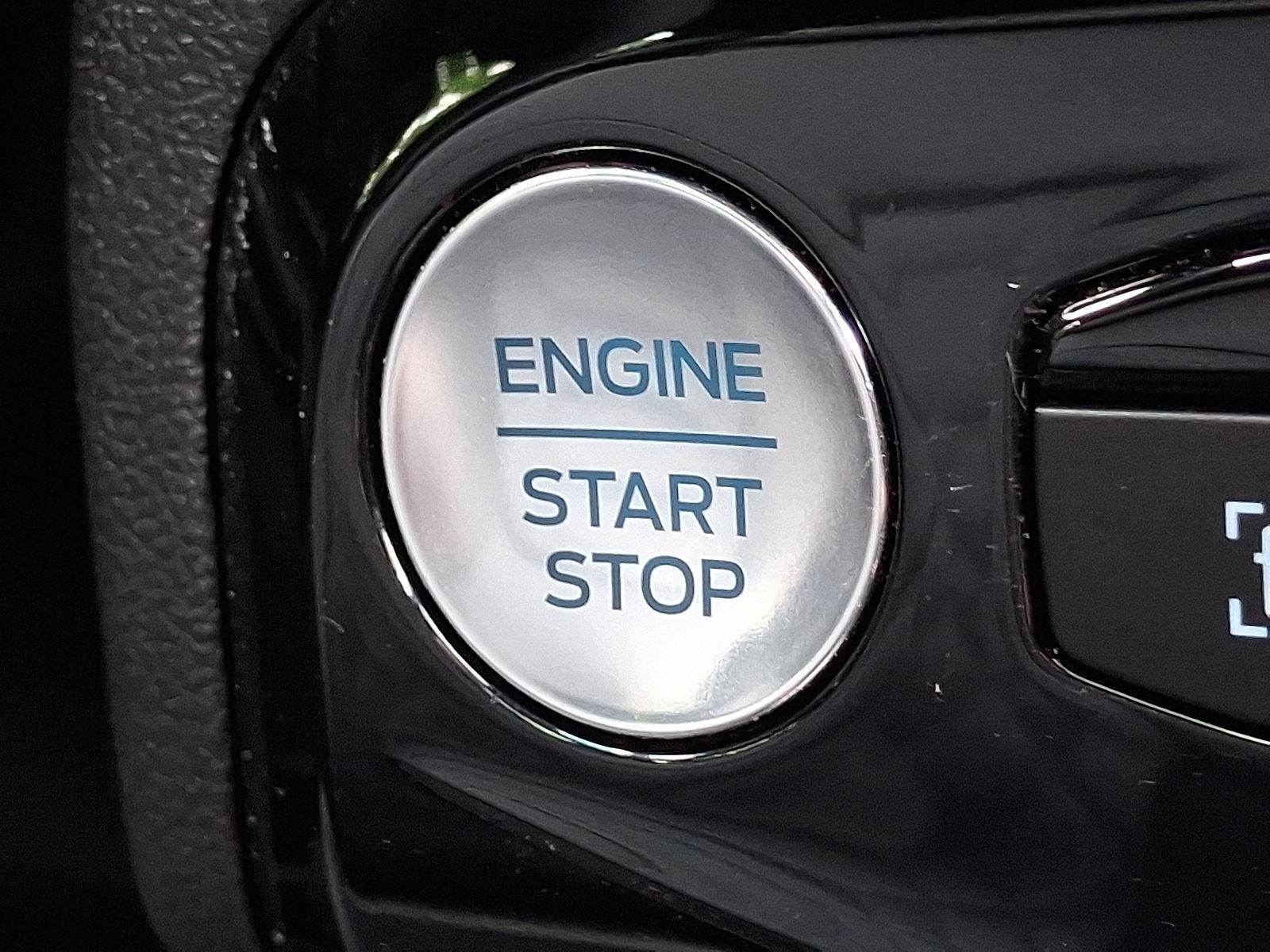 2024 Ford Escape ST-Line Elite photo 21