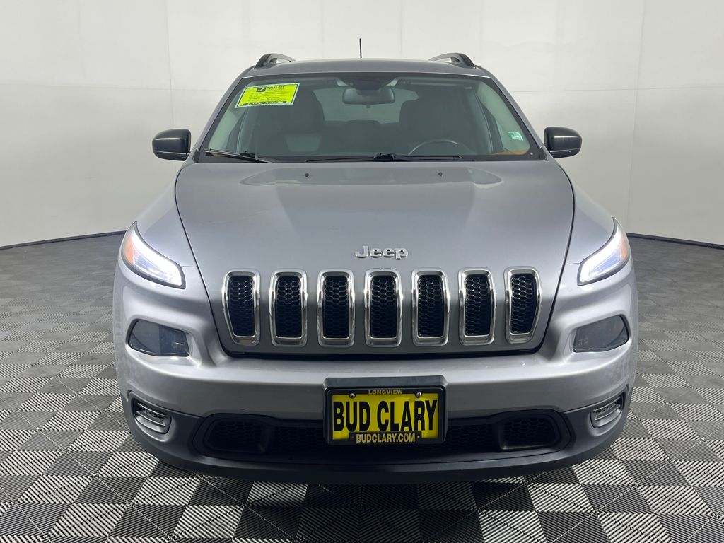 Used 2017 Jeep Cherokee Sport with VIN 1C4PJMAS7HW587566 for sale in Longview, WA