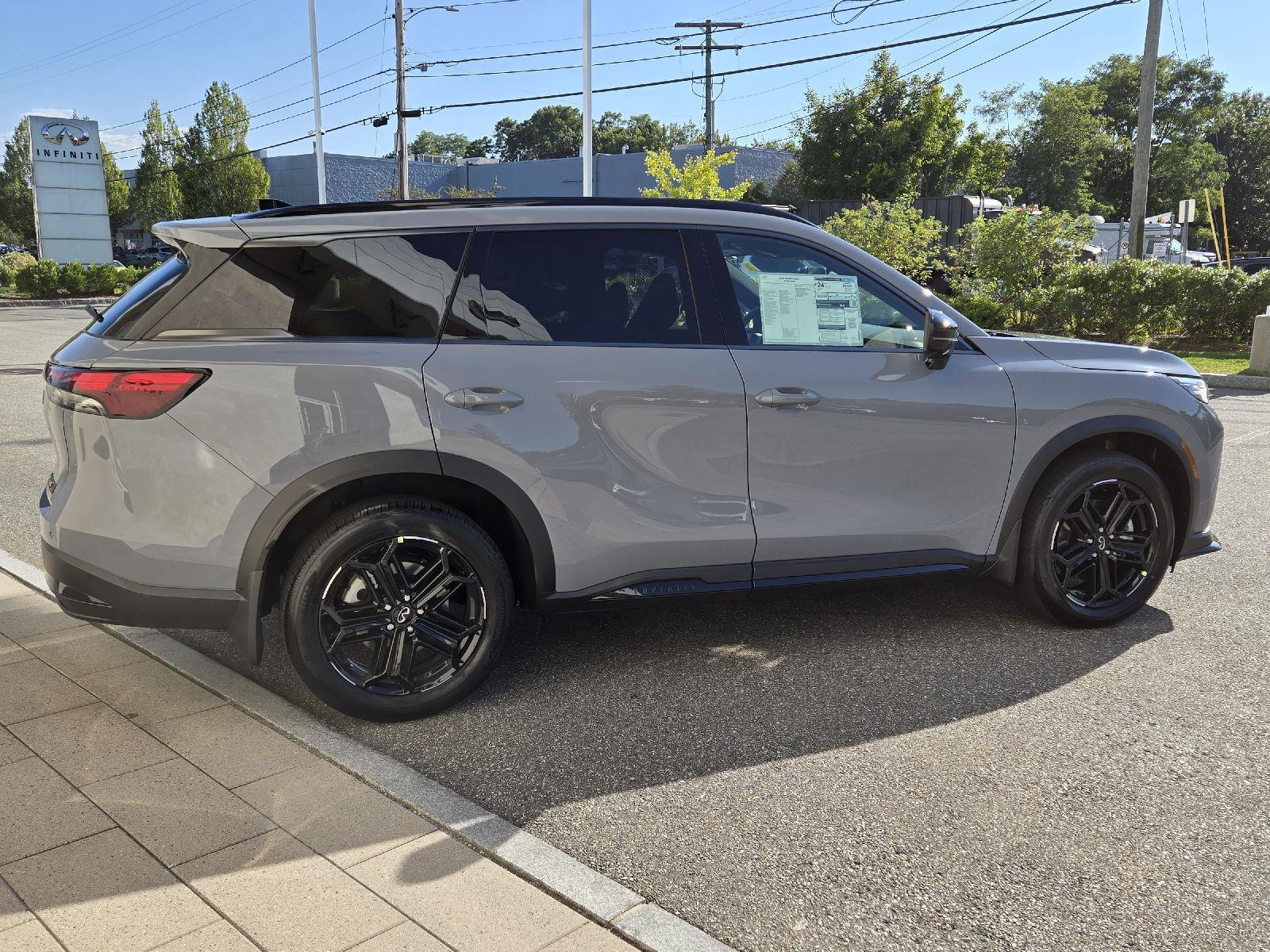 2026 Infiniti QX60 AWD photo 14