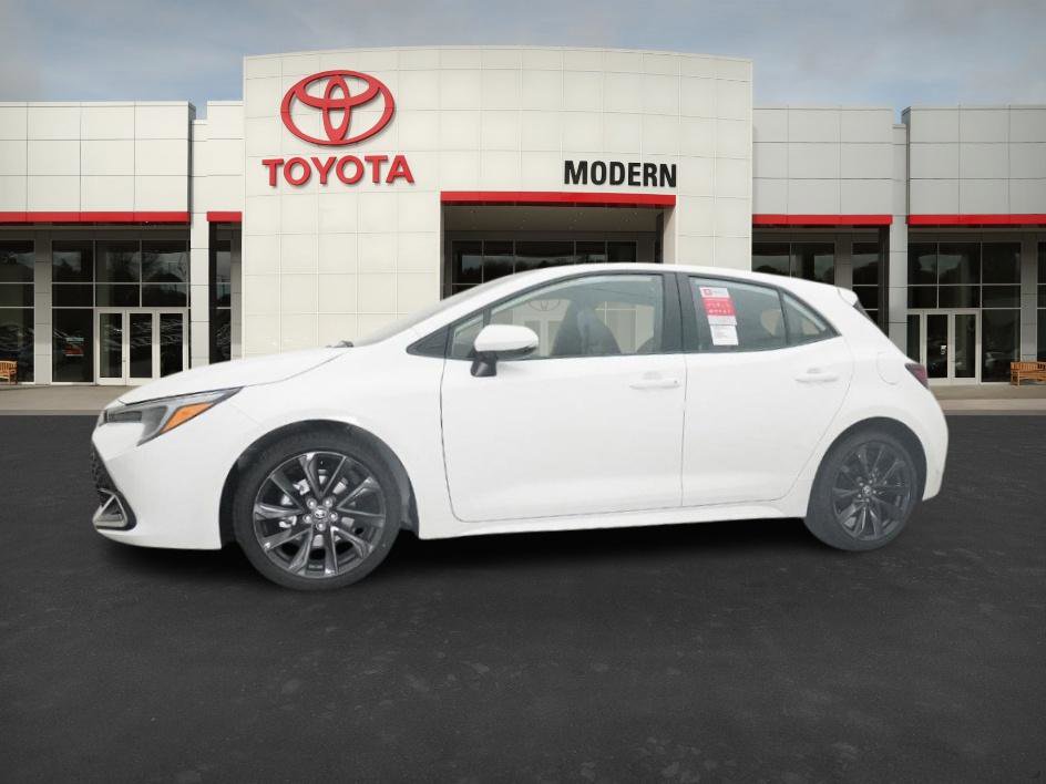 2025 Toyota Corolla XSE photo 8