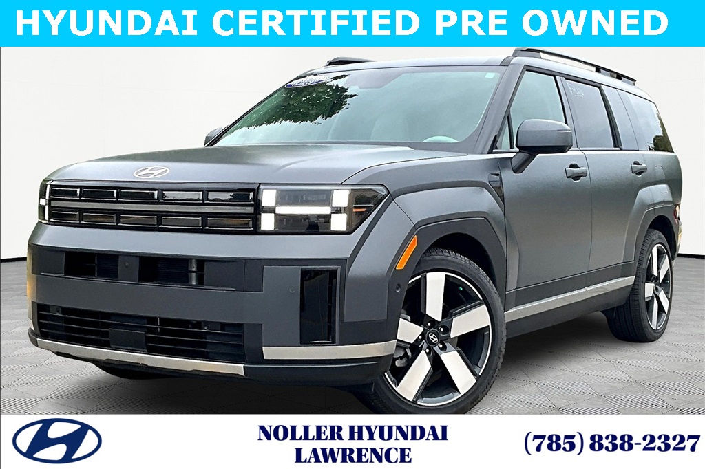 2025 Hyundai Santa Fe Limited's photo