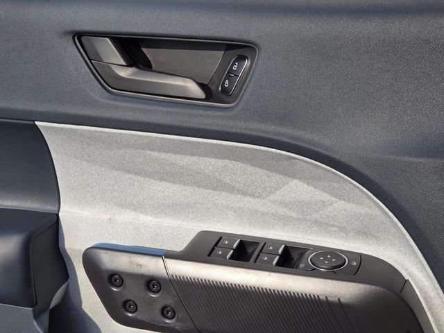 2025 Ford Maverick XLT photo 17