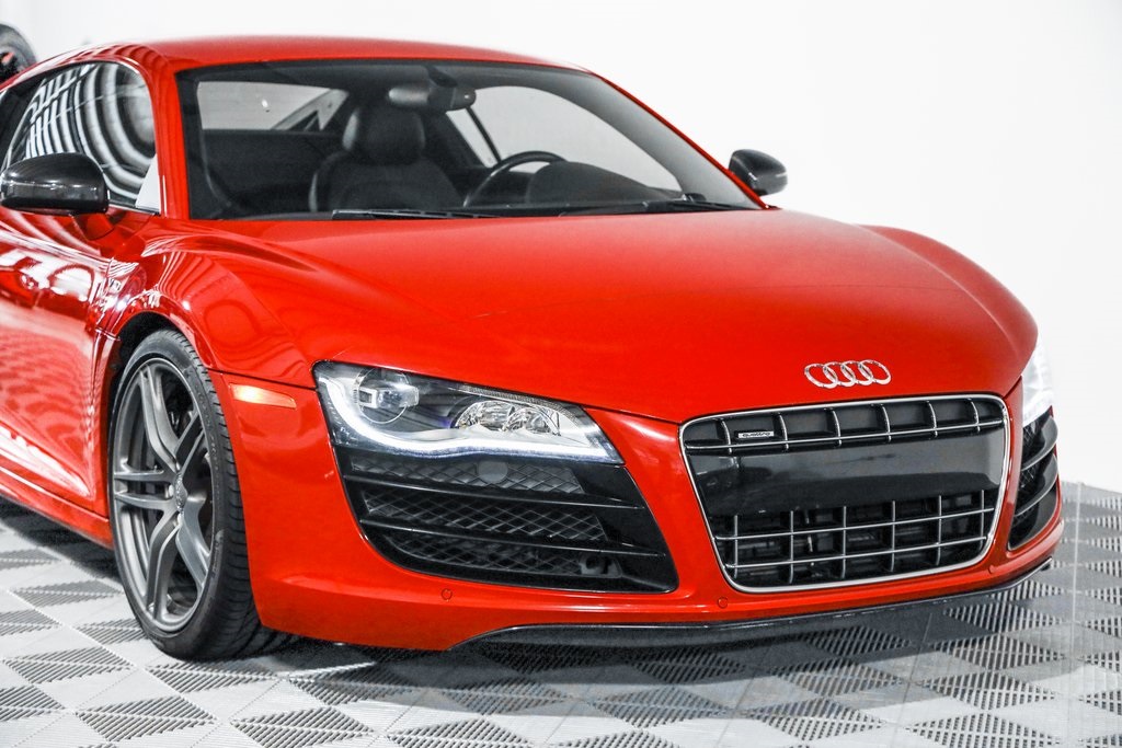 2012 Audi R8 Coupe photo 9