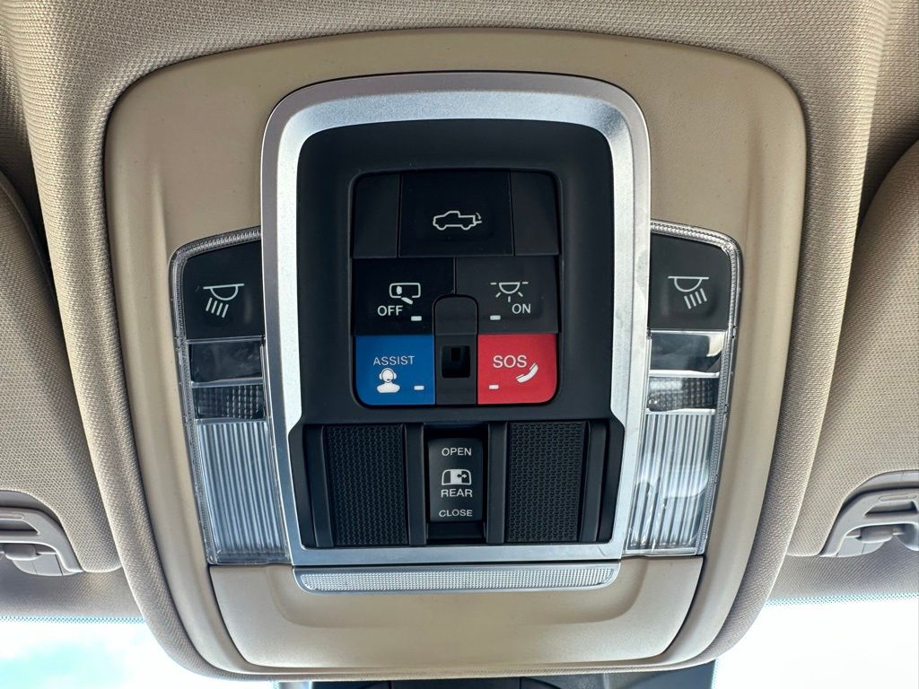 2021 Ram 1500 Limited photo 18
