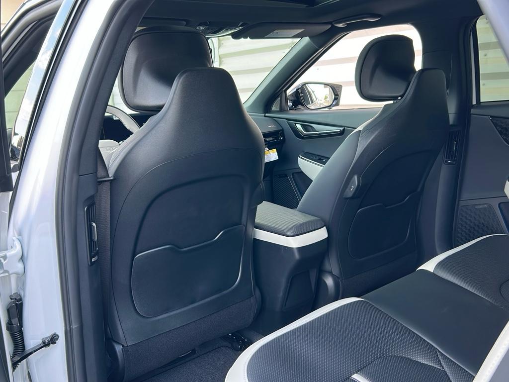 2025 Kia EV6 GT-Line photo 13