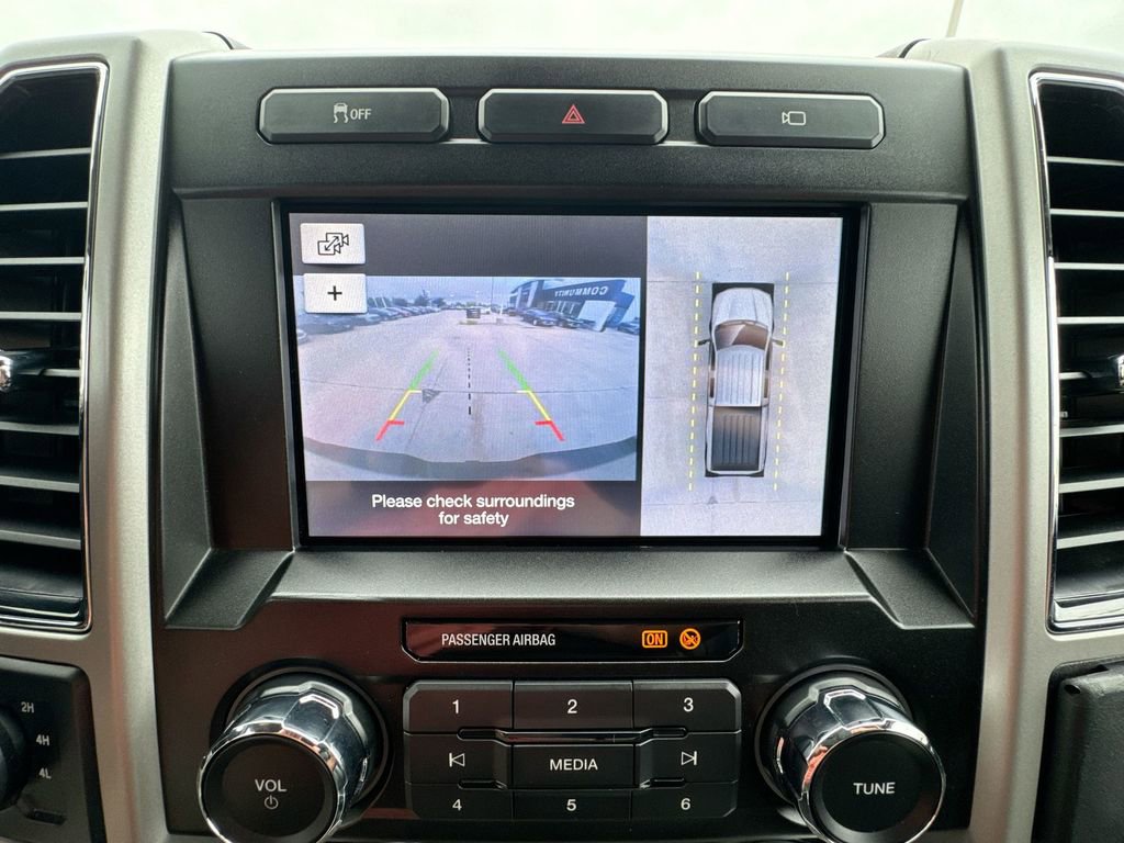 2019 Ford F-250 Lariat photo 14