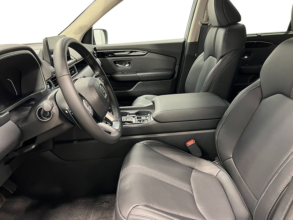 2025 Honda Pilot EX-L photo 9