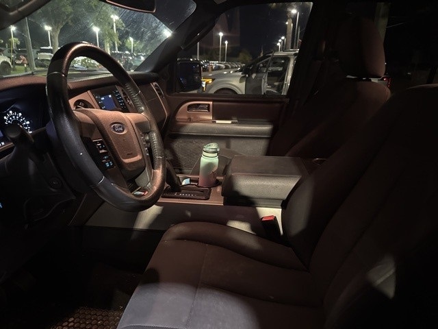2017 Ford Expedition EL XLT King Ranch photo 4