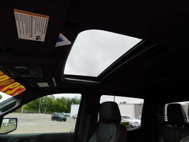 2020 Chevrolet Silverado 1500 High Country photo 15
