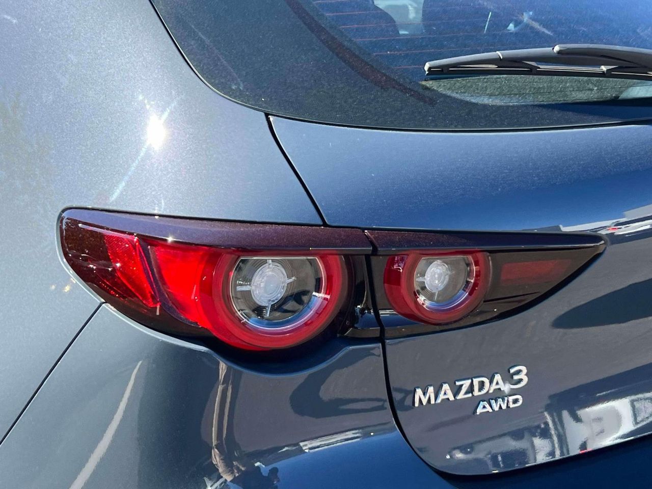 2024 Mazda Mazda3 2.5 s Carbon photo 10