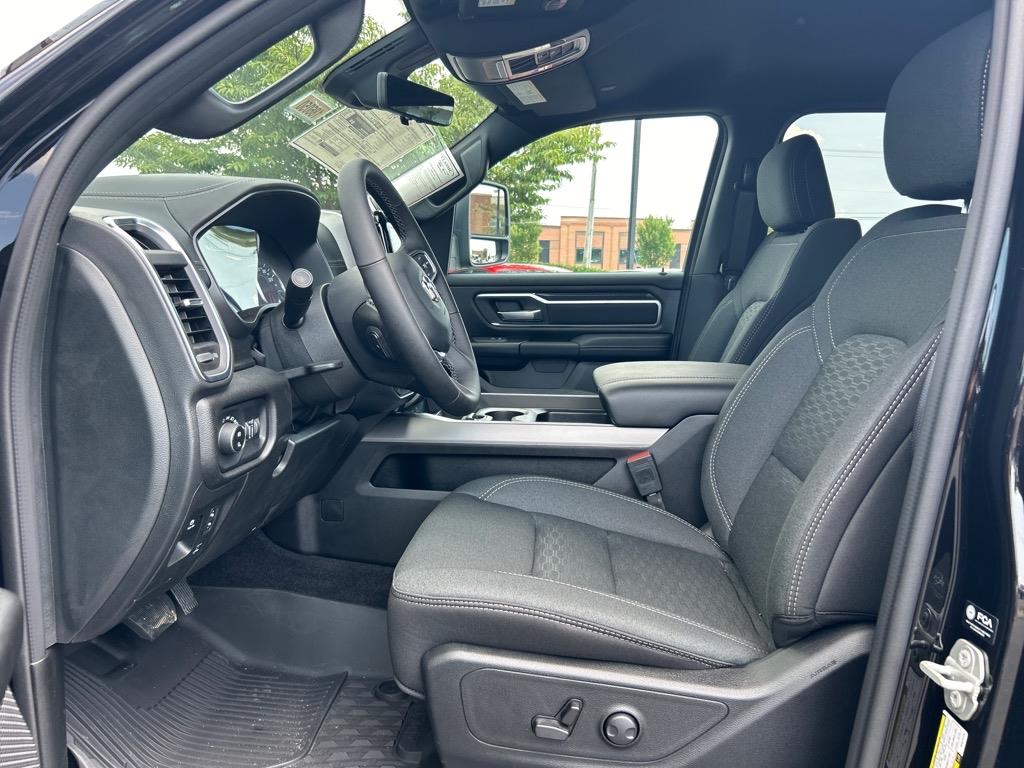 2025 Ram 1500 Big Horn Lone Star photo 4