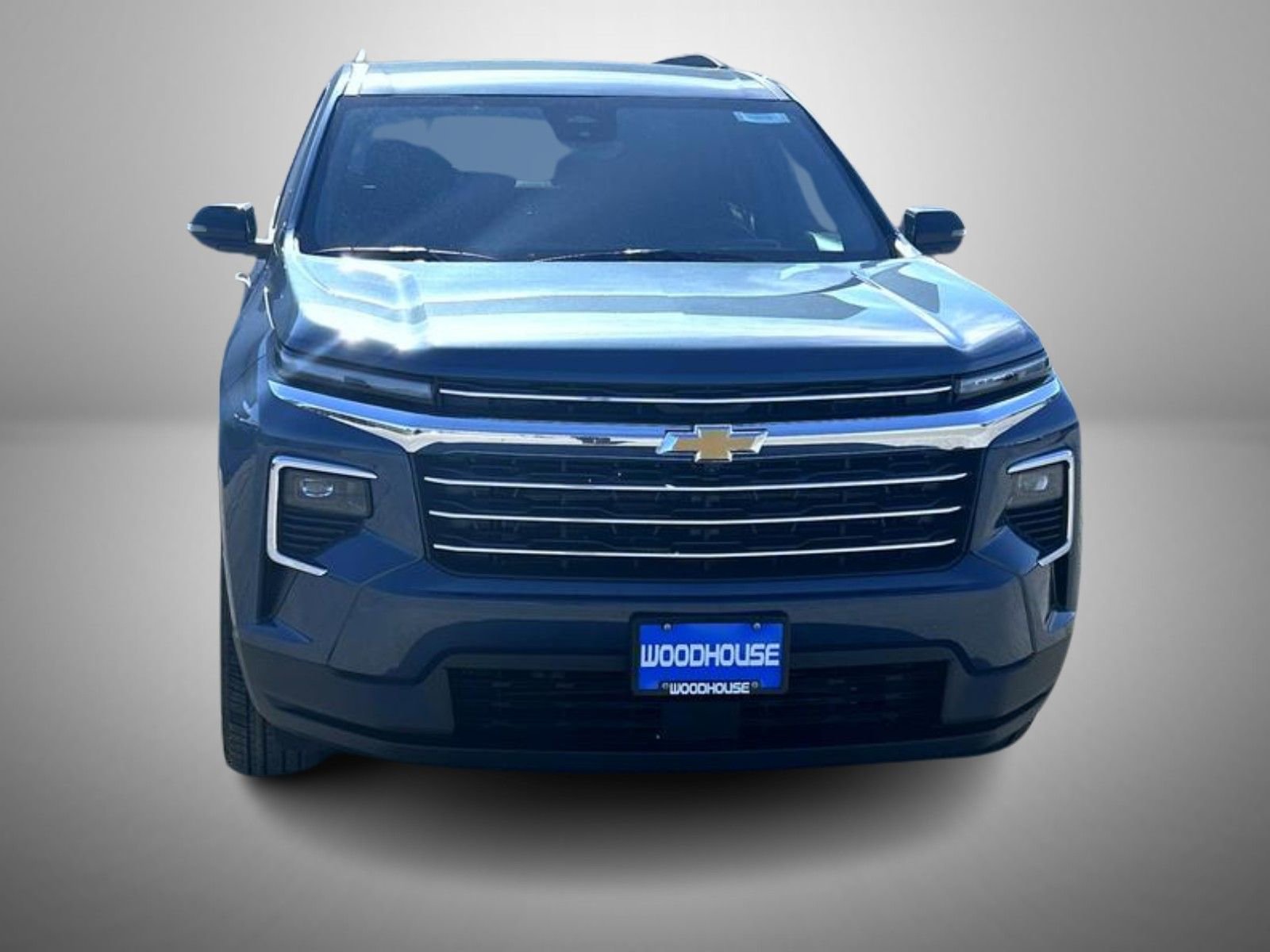 2026 Chevrolet Traverse photo 2